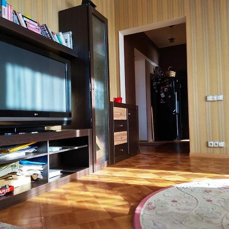Alabama Mama Apartment Kiev Ngoại thất bức ảnh
