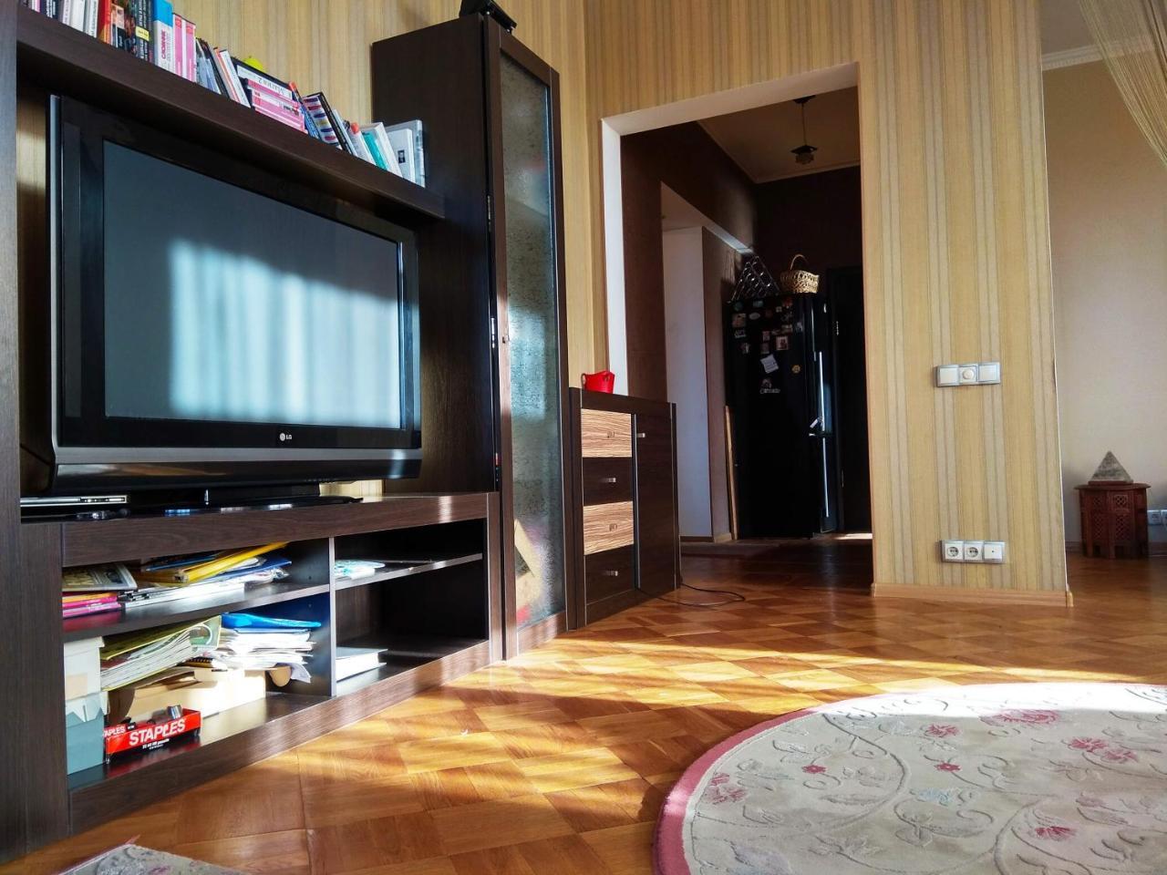 Alabama Mama Apartment Kiev Ngoại thất bức ảnh