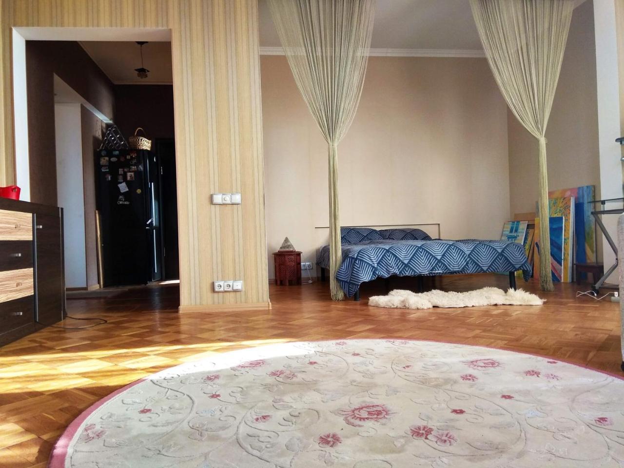 Alabama Mama Apartment Kiev Ngoại thất bức ảnh