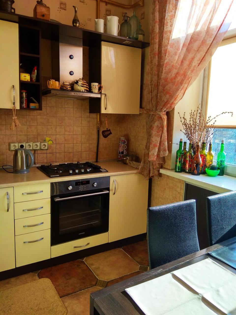 Alabama Mama Apartment Kiev Ngoại thất bức ảnh